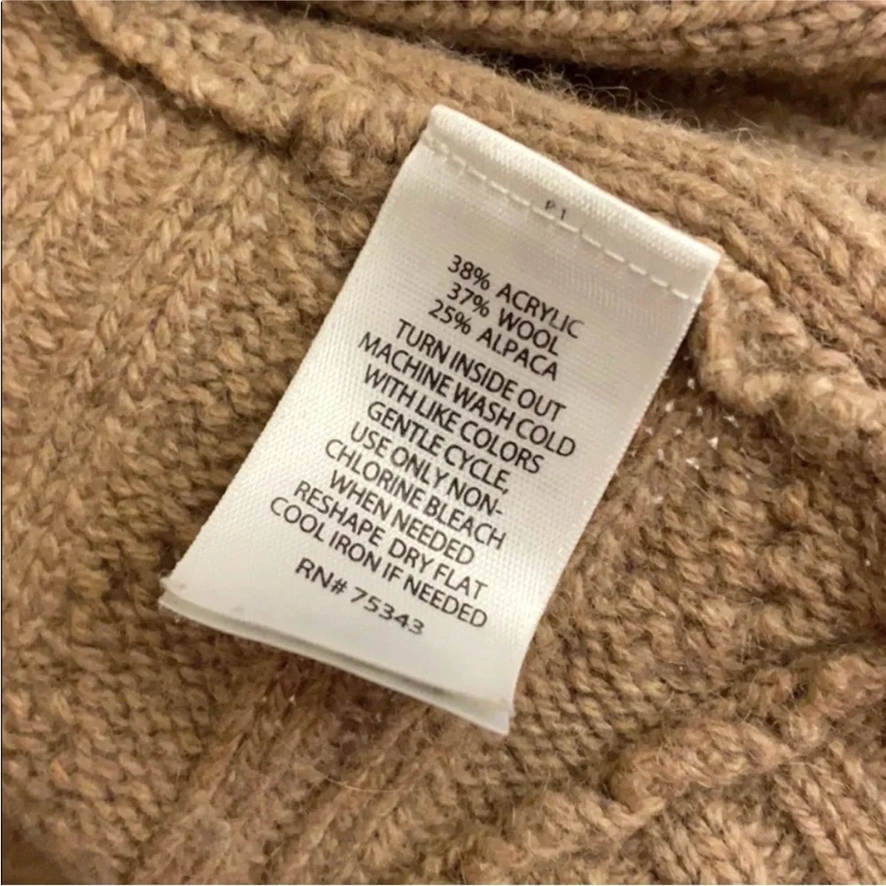 Max Studio Tan Cable Knit Cardigan - Picture 5 of 6